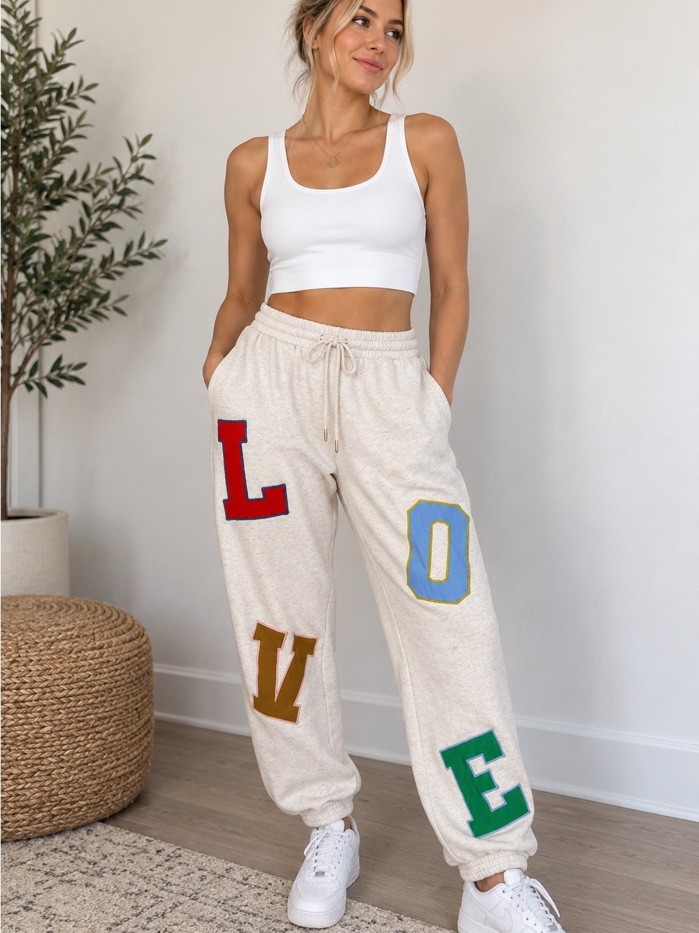 Aerie LOVE Varsity Patch Jogger Sweatpants Oatmeal XL Regular